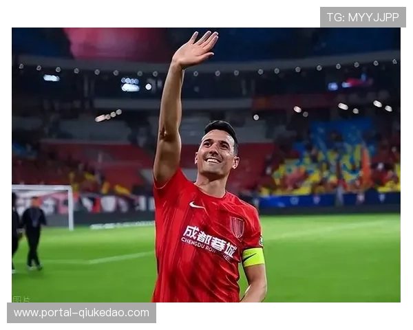 周定洋：蓉城全队竭尽全力尝试赢球，遗憾只拿一分